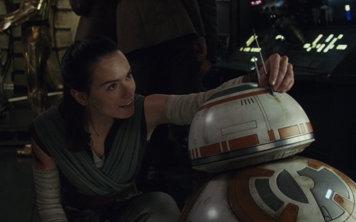 DarthCharmant's tweet photo. They are so adorable together https://t.co/L8sYrXS3ww