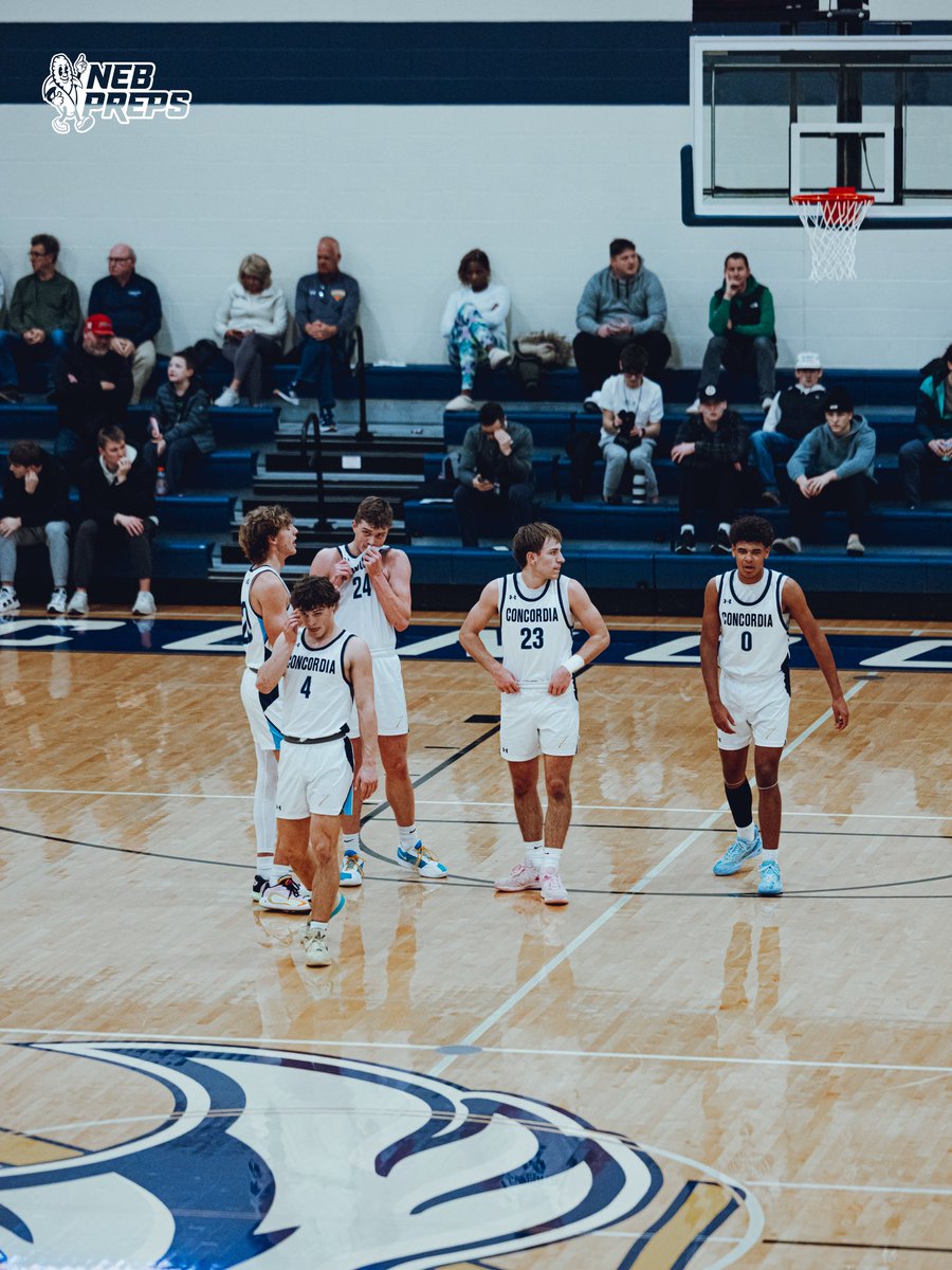 THEnebpreps's tweet image. Upset brewing in Omaha? 👀

Class C1 No. 9 Omaha Concordia leads unbeaten and Class C2 No. 1 Archbishop Bergan 29-12 at halftime. 

#nebpreps