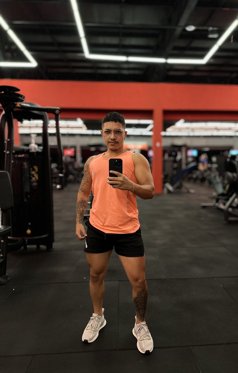 D I E G O tweet media