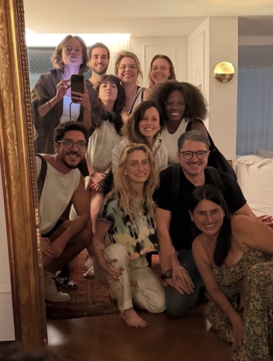 Agatha Moreira Updates tweet media