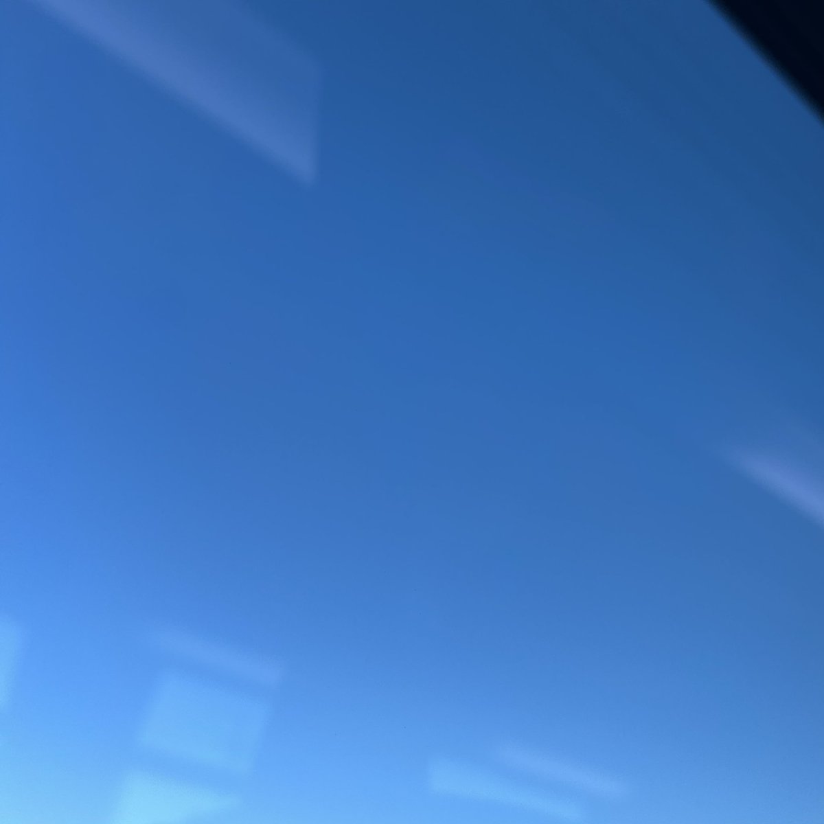 710Inti_land's tweet image. バスん中から
いーーーーー天気☀️
きっもちいぃーーねぇ😆
『REBOOT』いっくぞぉーー🔥

#ナオト・インティライミ
#ナオトインティライミ
#REBOOT
#今日も晴れ男☀️