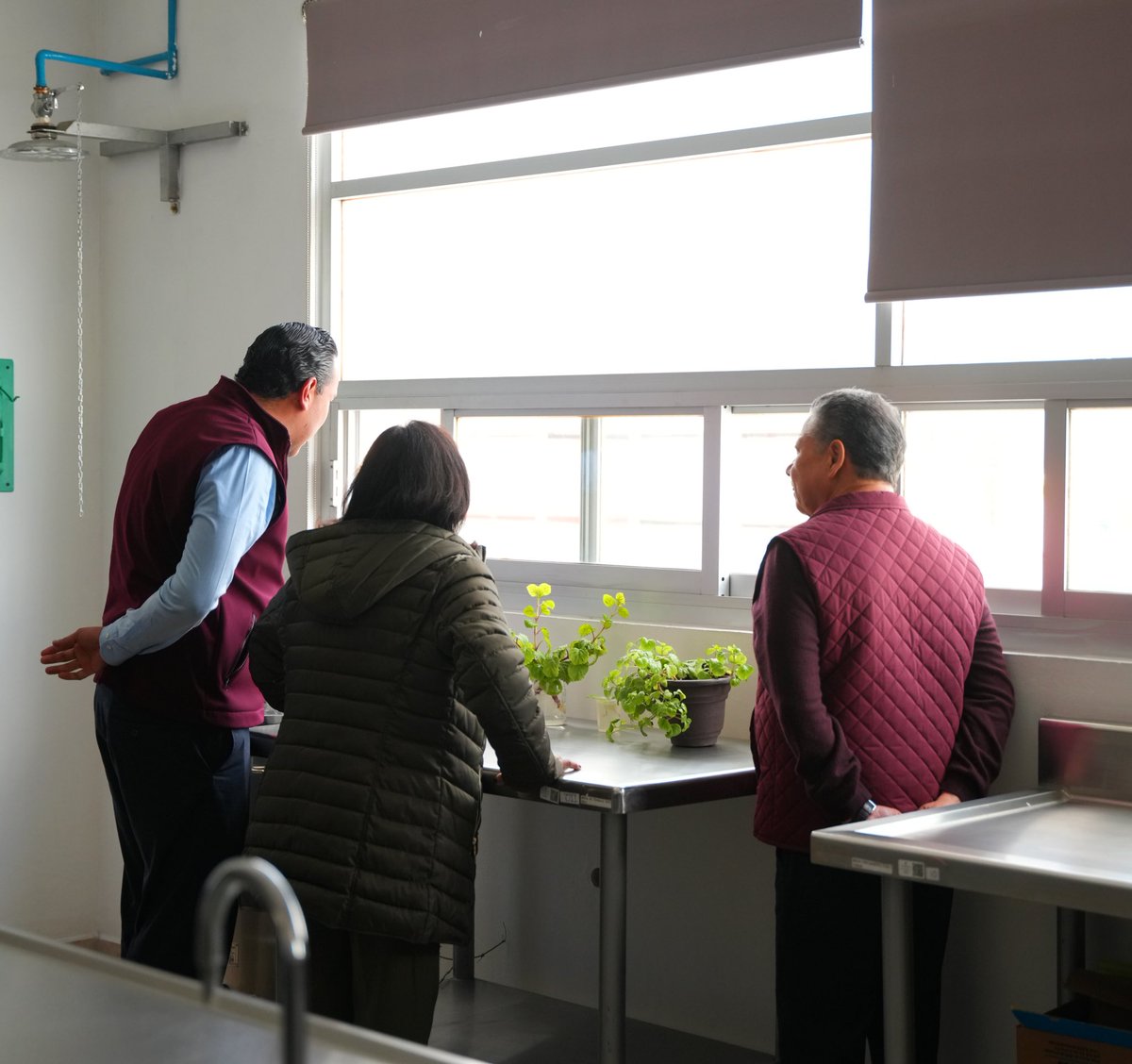 Obtener validez oficial y mejores beneficios académicos es el resultado de integrar la Casa de la Mujer Hidalguense al Bachillerato estatal. 🎓

Junto a la Presidenta y el Director del @DIFHidalgo, anunciamos este avance que brinda mayor autonomía y bienestar a sus alumnas. 🏫