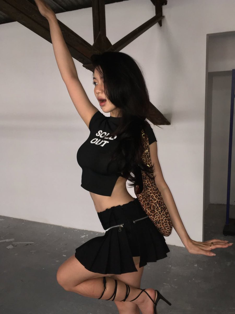 zeyna raquelle tweet media
