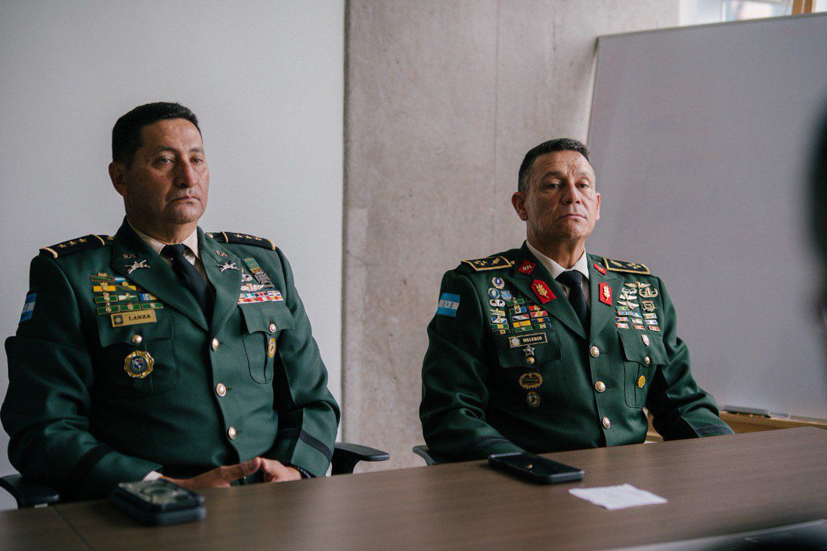 Fuerzas Armadas de Honduras tweet media