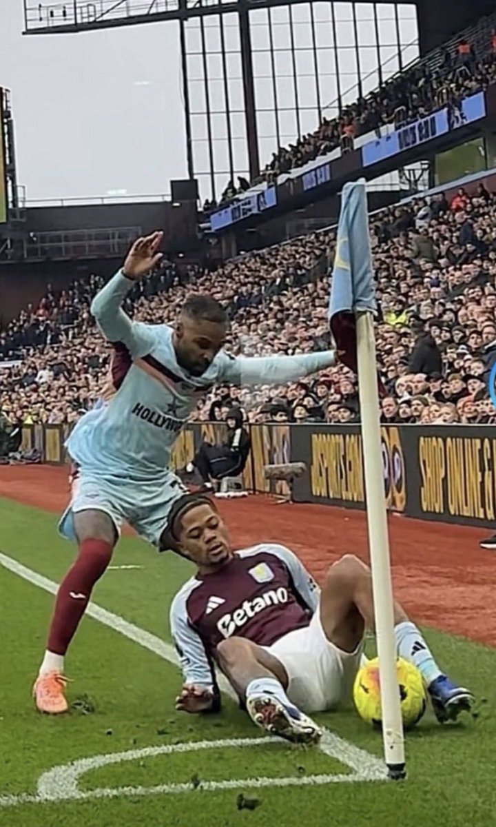 🆑 🌍🏐 █ tweet media