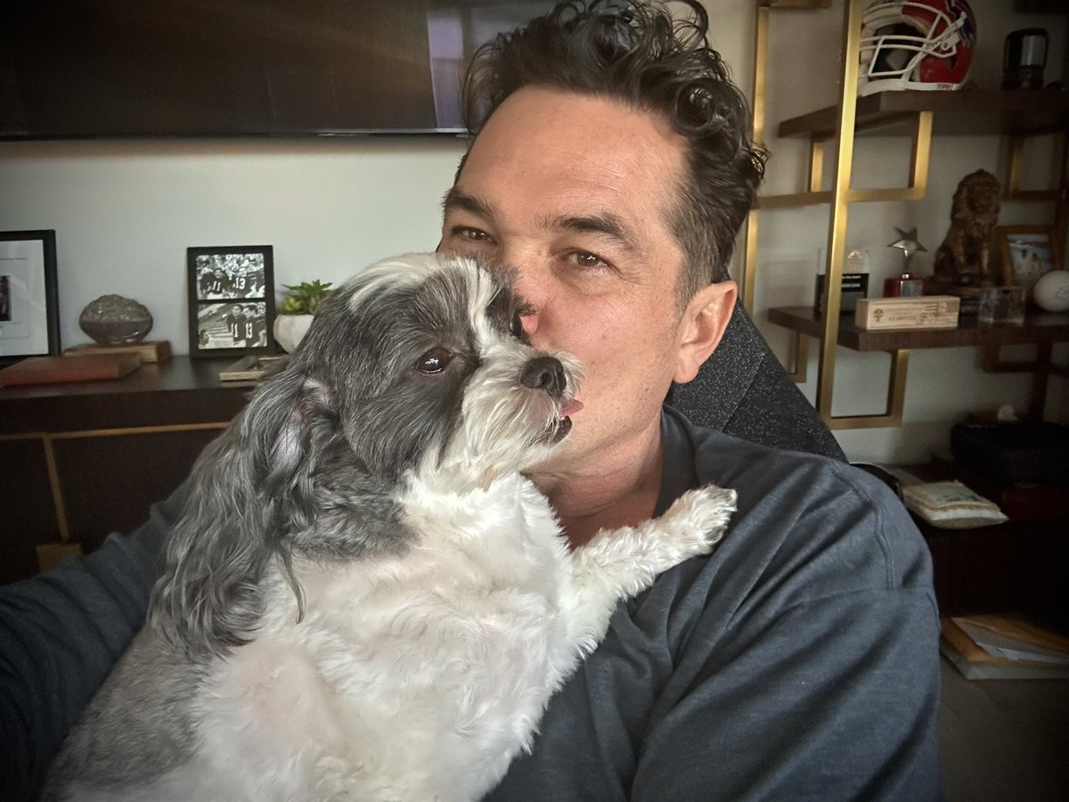 Dean Cain tweet media