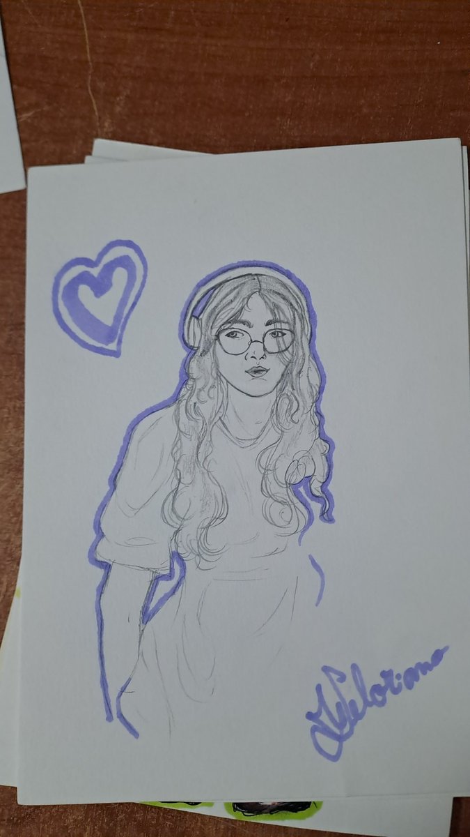 EuMaluiuiui's tweet photo. Desenhos rápidos usando muitos materiais diferentes #art https://t.co/xcf89rnfqw