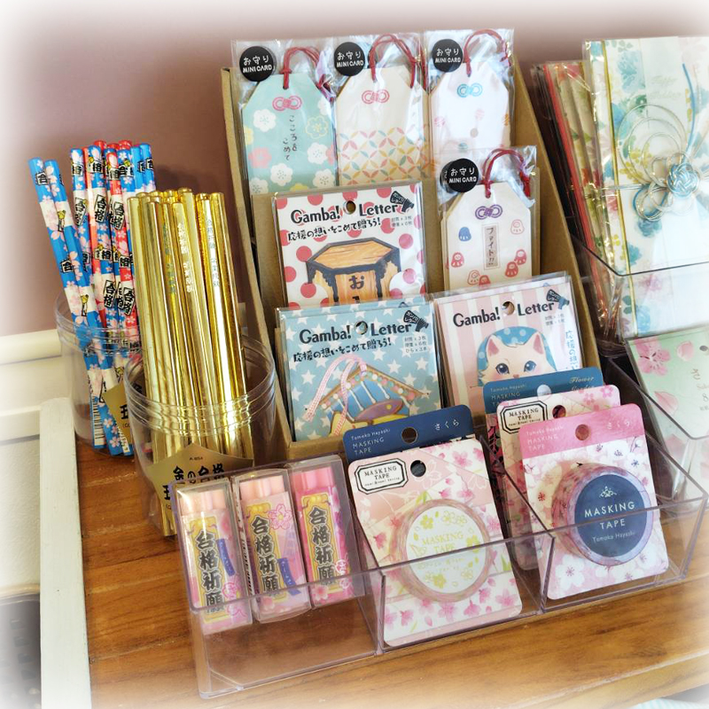 ぷちぷれNUNAオープンしました🌷
本日は17:30までとなります。

受験応援コーナー好評販売中です🌸
store.shopping.yahoo.co.jp/pp-nuna/bcf5b8…

合格祈願グッズを贈りませんか❓

#柏市文具屋 #合格祈願 #受験応援 #受験 #合格 #消しゴム #消しごむ #ヒノデワシ #ガンバレター #お守り型