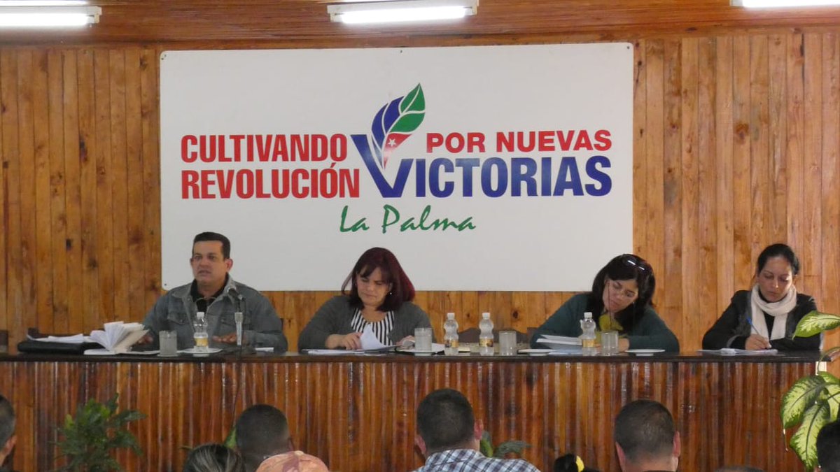 En #LaPalma participamos en el Pleno del Comité Municipal del Partido para evaluar las proyecciones de trabajo para reimpulsar la economía en 2026. #UnidosXCuba #PinardelRío