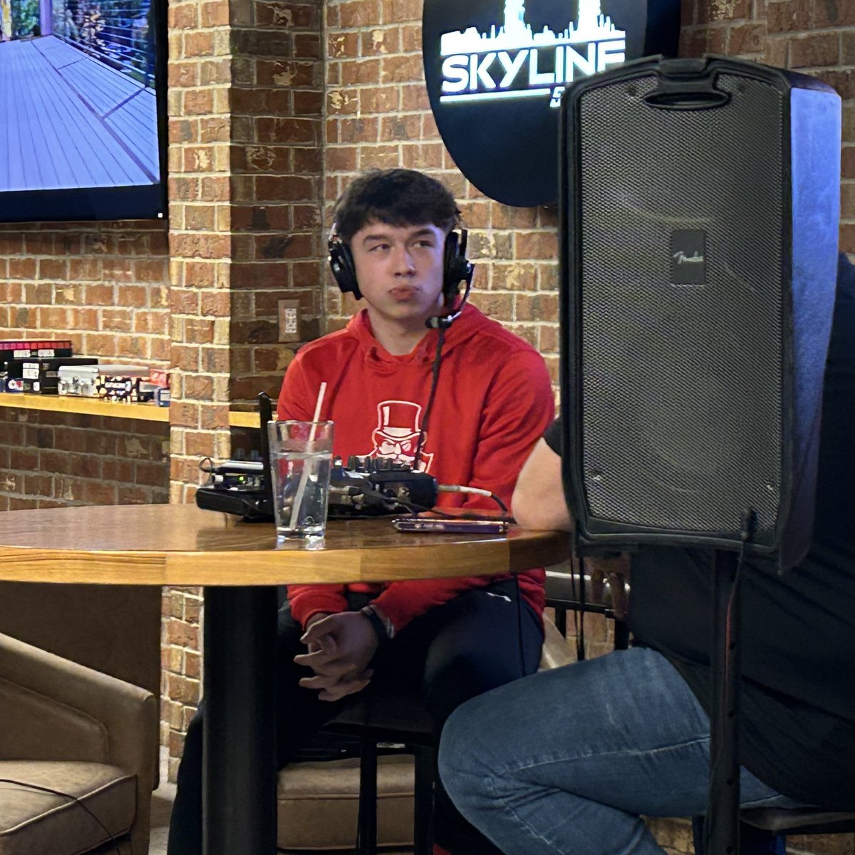 GovsMBB's tweet photo. .@Terrell_Gaines3 is live on the Austin Peay Coaches Show! 🎩🏀

📻 | https://t.co/9dS4wtLfrW

#LetsGoPeay https://t.co/FE9hWei0Qf