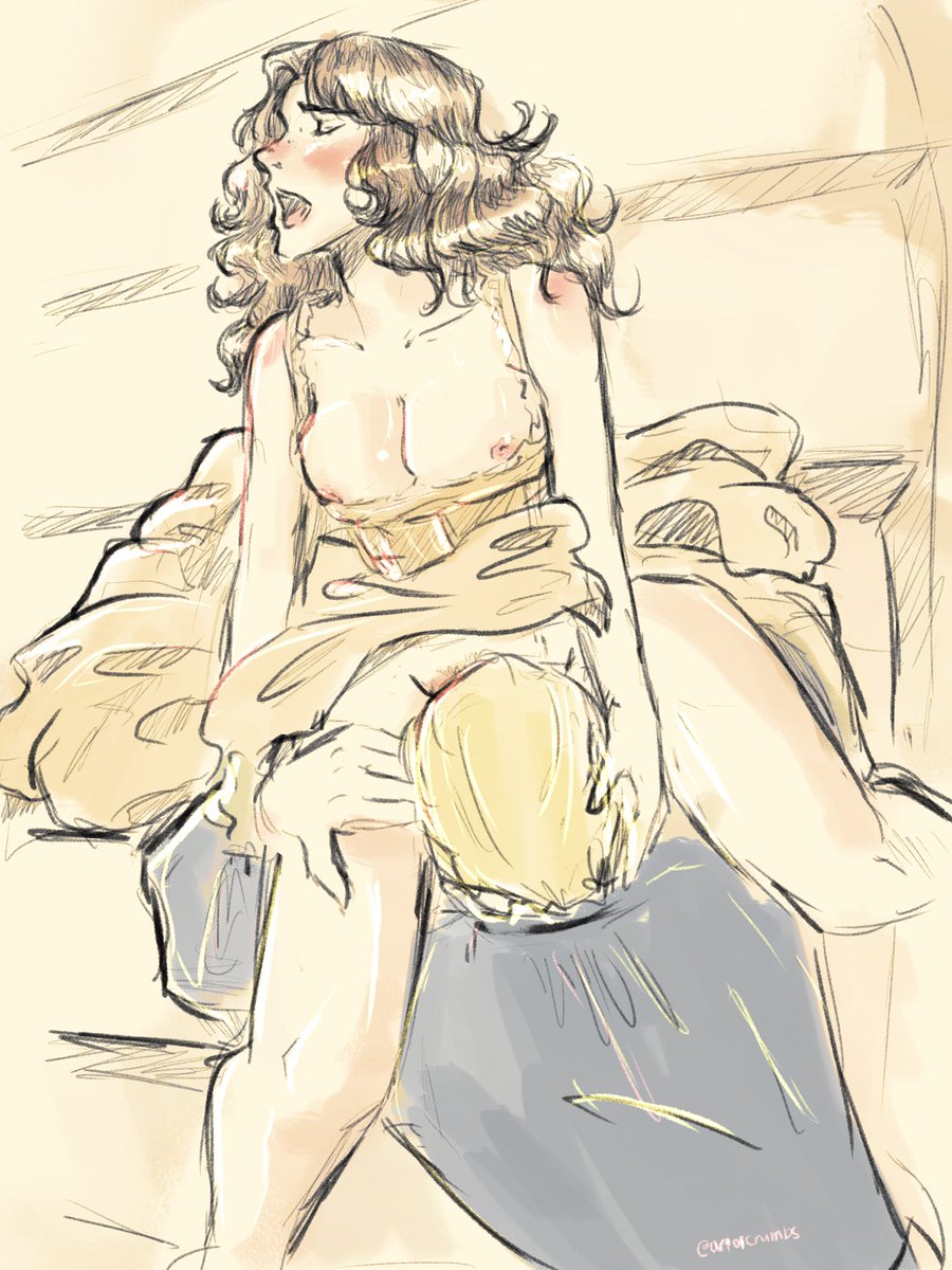 artofcrumbs's tweet image. #dramione 

That Bridgerton Scene from S1