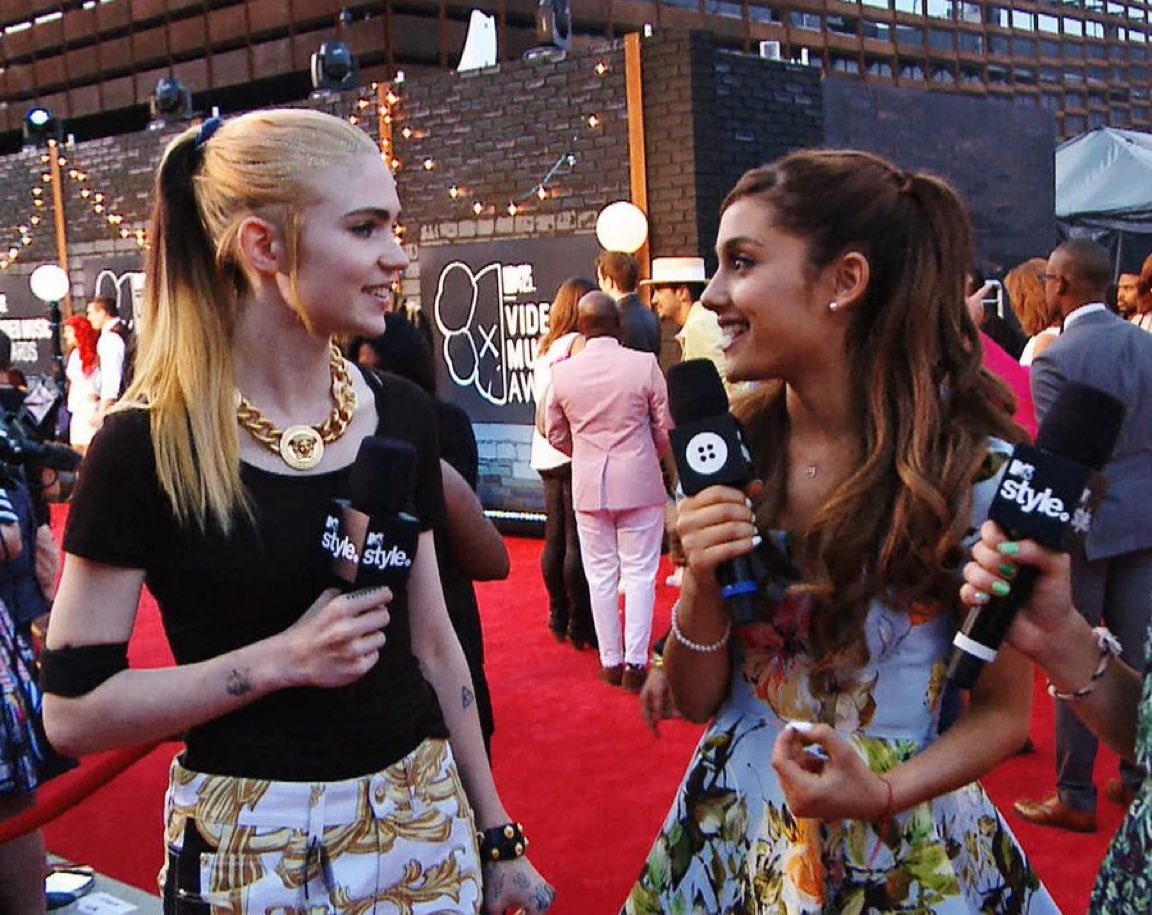 grimes and ariana grande, 2013
