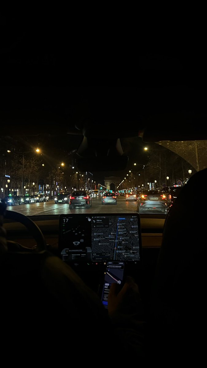 llliqqa's tweet photo. حاجةٍ ما الله قسمها ولا فيها نصيب 
لو تجي في راحة الكف ما هي حاصلة .

Good night https://t.co/OdIqST79cz