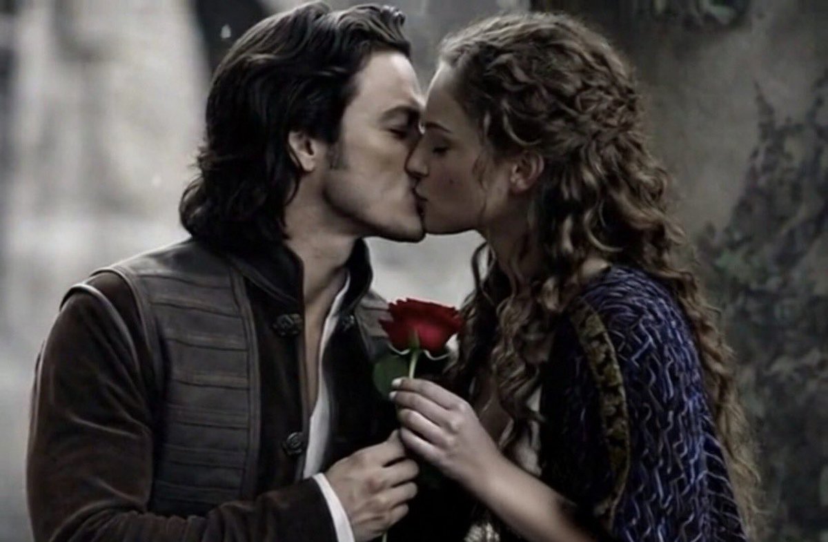 𝓗𝓮𝓷𝓻𝓲𝓮𝓽𝓽𝓪 tweet media