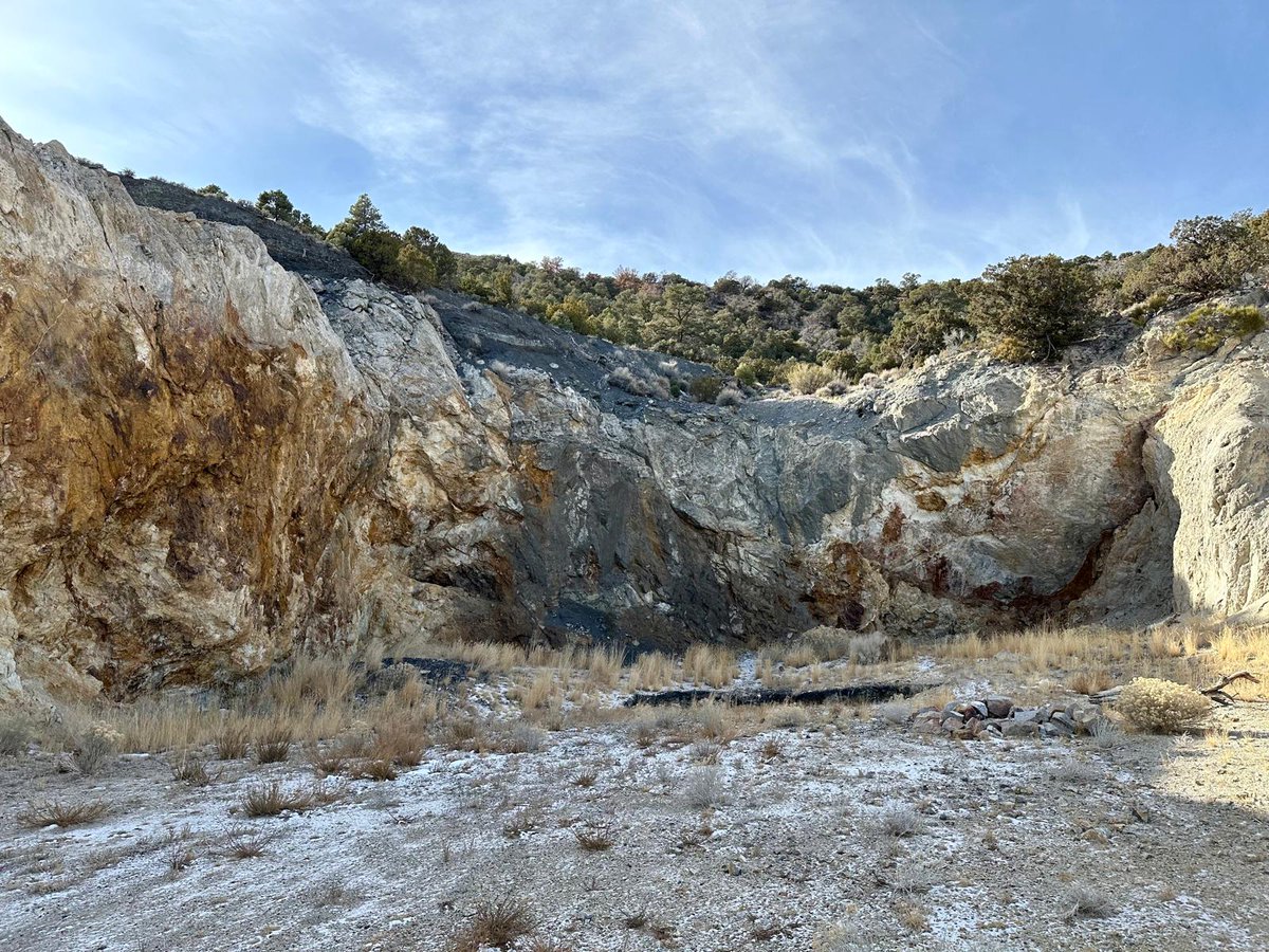 ATAA_AT4's tweet photo. Tungsten prices remain very strong, and the supply side story continues to tighten. Earlier this month, @ATAA_AT4  secured a major strategic advantage with the acquisition of the Dutch Mountain Project and Processing Facility in Utah - the only fully permitted, operationally proven #tungsten processing facility in the Clifton (Gold Hill) Mining District.

The facility processed ore from the Fraction Lode Mine, America’s last active tungsten-producing mine, as recently as 2017. Control of permitted milling infrastructure on private land positions AT4 to fast-track development relative to typical federal permitting pathways.

At the same time, a NOI has been submitted for maiden diamond drilling at the 100%-owned Tennessee Mountain Tungsten Project in Nevada.

Tennessee Mountain hosts a bulk-tonnage skarn system extending over more than 5 km of strike, with historical drilling including:

* 24.9m at 0.65% WO₃ from 7.68m, including 10.67m at 0.98% WO₃ and 2.13m at 2.06% WO₃
* 13.11m at 0.71% WO₃ from surface
* 18.38m at 0.72% WO₃ from surface

Drilling is designed to verify these high-grade historical intercepts and rapidly progress toward a maiden JORC 2012 and/or SK-1300 compliant Mineral Resource.

With strong pricing, tightening global supply and permitted U.S. infrastructure now secured, AT4 is positioned across both processing and high-grade tungsten development assets.

$ATALF #AT4 #Tungsten #CriticalMinerals #USMining #EnergySecurity #SupplyChain #Skarn #WO3