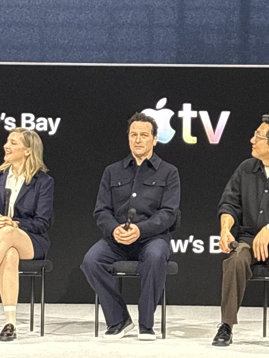 Matthew Rhys, el protagonista de "Widow's Bay". #AppleTV Press Day.