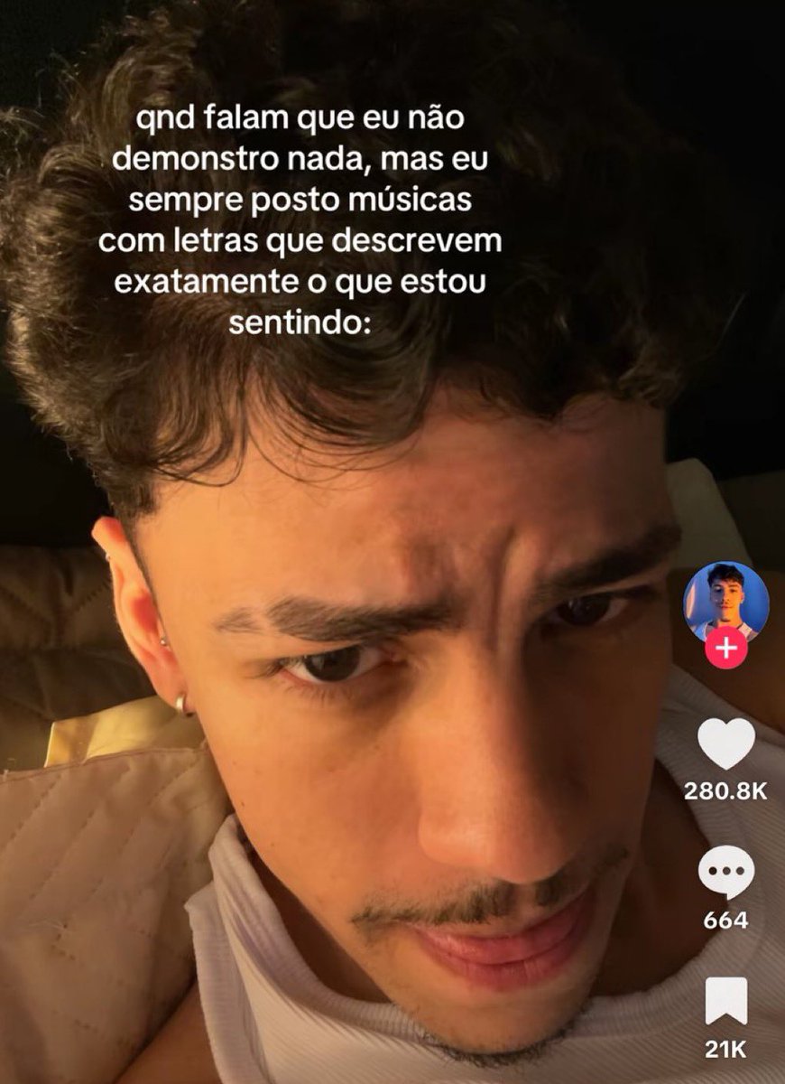 eisincera's tweet image. 