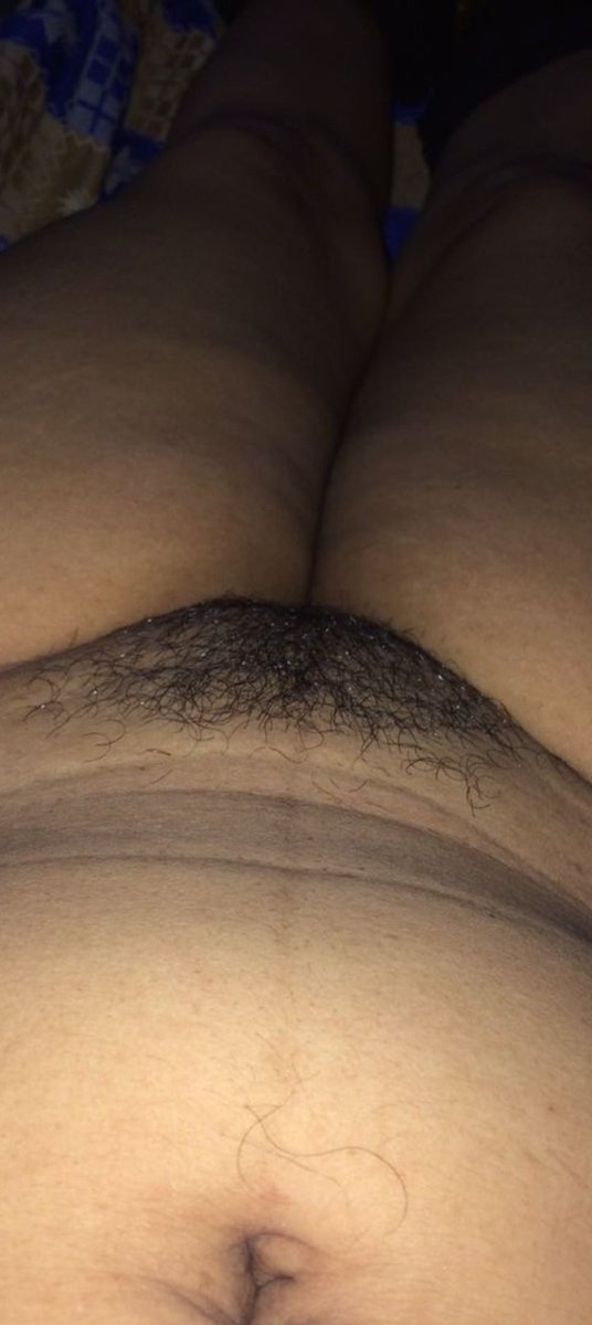 بالنسبة لي. يلعن  ابويةان دخلت فيها كسها القحبة