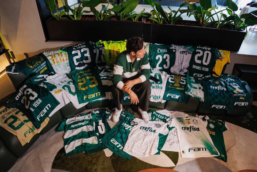lilitwet's tweet photo. até breve 💚 https://t.co/QIelfpmvB4