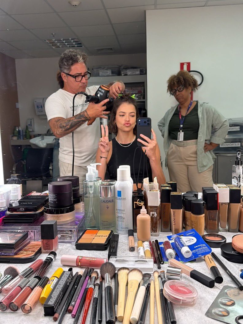 Agatha Moreira Updates tweet media