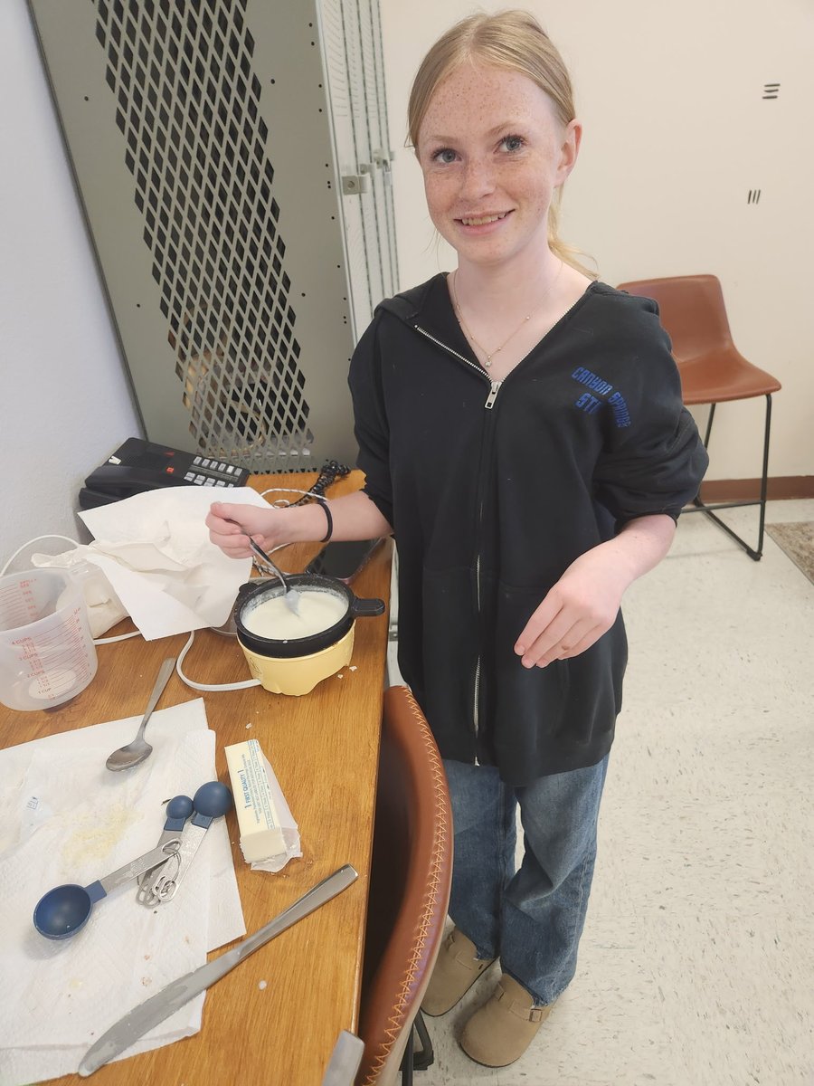 CanyonSpringsDV's tweet photo. Mrs. Ellison’s Cooking Club put STEM to work today 👩‍🍳🧪
Students engineered pasta Alfredo and calculated the perfect chocolate-to-strawberry ratio—measuring, timing, and problem-solving you can actually eat.
STEM skills taste pretty sweet 😄
#CookingClub #STEMinAction @DVUSD https://t.co/3Zma9X7OFt