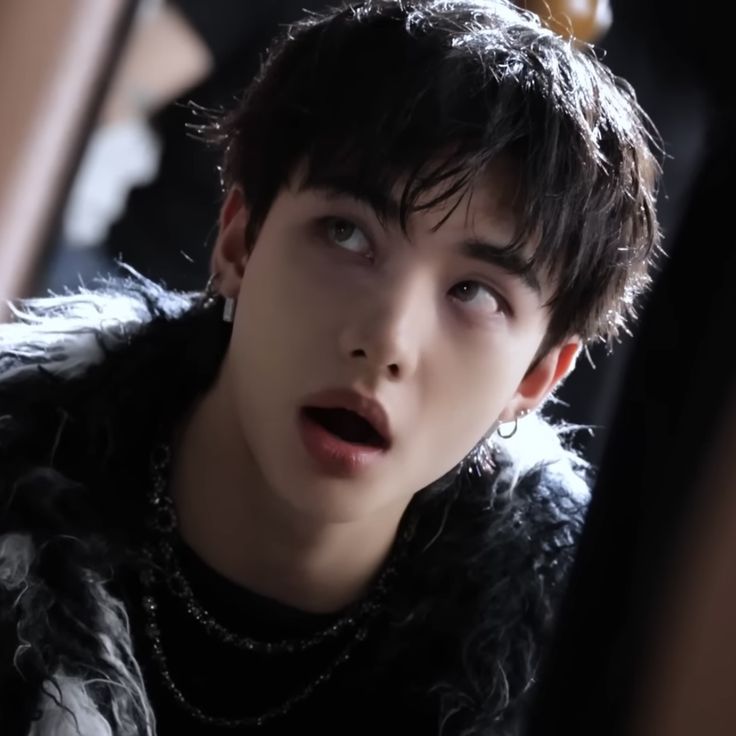 arisa.  tweet media