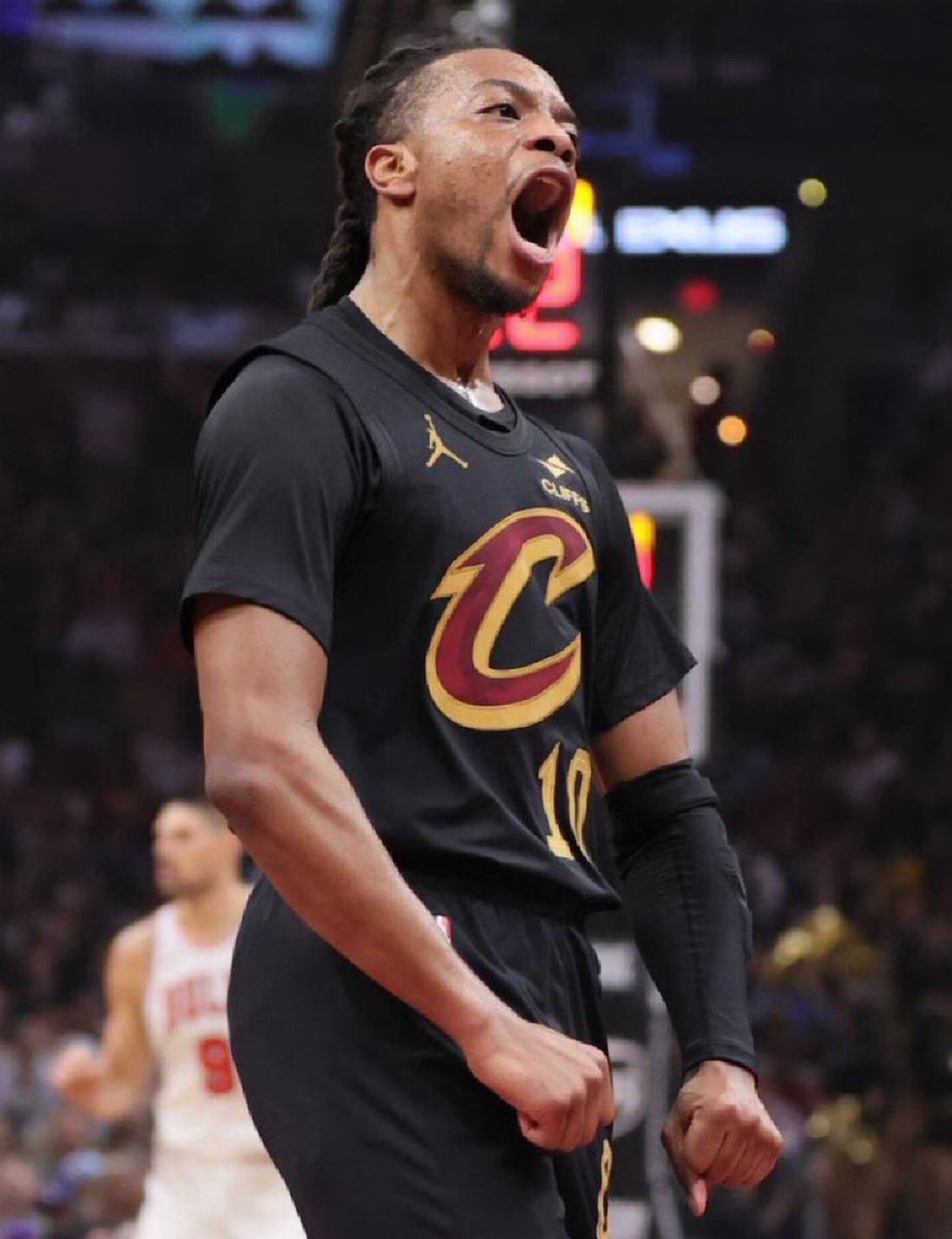 Hoop Central tweet media