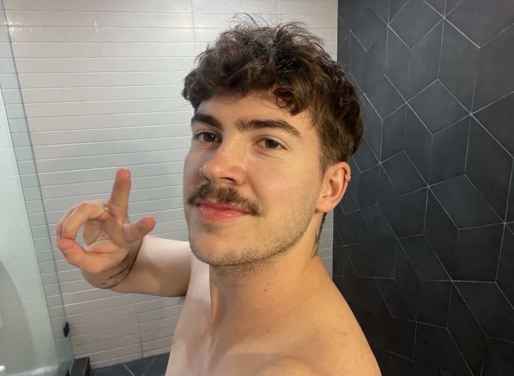 Guy Pussy (LA) tweet media