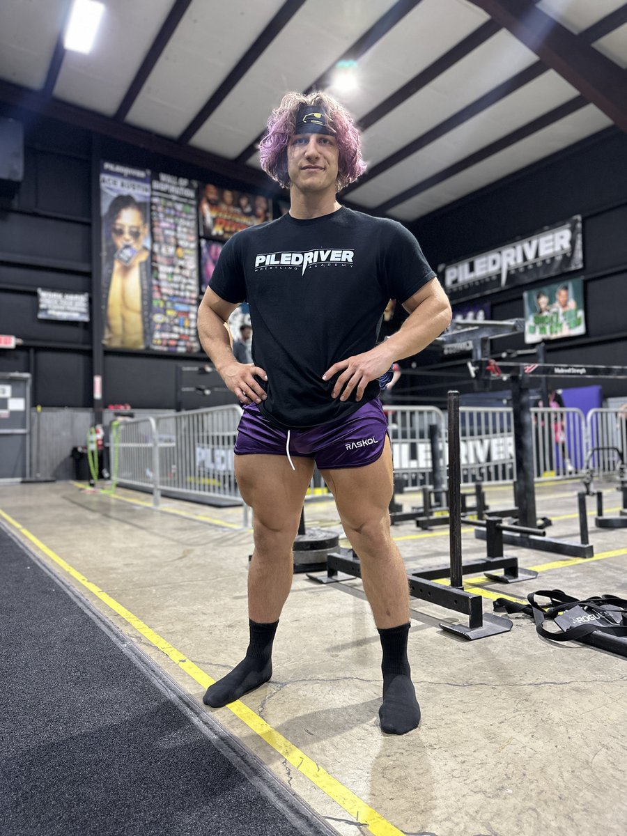 The_Ace_Austin's tweet photo. PILEDRIVER🤝HYBRID

1 year ago in January we started setting up Piledriver Wrestling Academy inside of Hybrid Strength & Fitness

It has been an incredible partnership so far! Facilities like Hybrid are hard to come by & we’re fortunate to have a place inside this mecca!

Progress & growth drive everything we do! I am so proud of this team; working together to build a future that will raise the tide for everyone who walks through those doors.

#MidwestMecca #HybridStrength #Bodybuilding #Gym #Piledriver