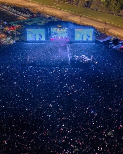 "Miley no logro llegar ni a Latam"

Miley Cyrus en Buenos Aires, 2022: