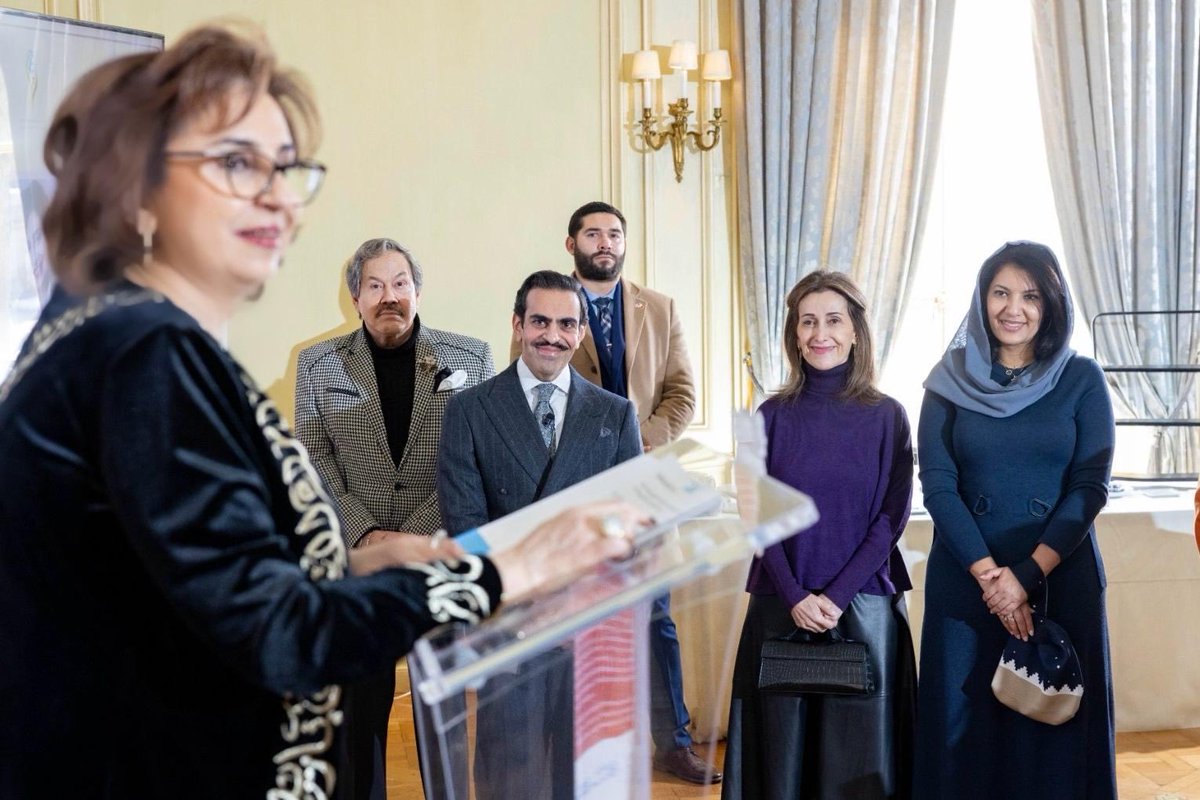 unwomenchief's tweet photo. Honored to join H.E. #Bahrain Foreign Minister Abdullatif bin Rashid Al Zayani and @BahrainEmbDC to highlight the Princess Sabeeka bint Ibrahim Al Khalifa Global Award for Women’s Empowerment. 

When women lead, communities thrive, economies grow, and peace endures. https://t.co/GavciPWuVK