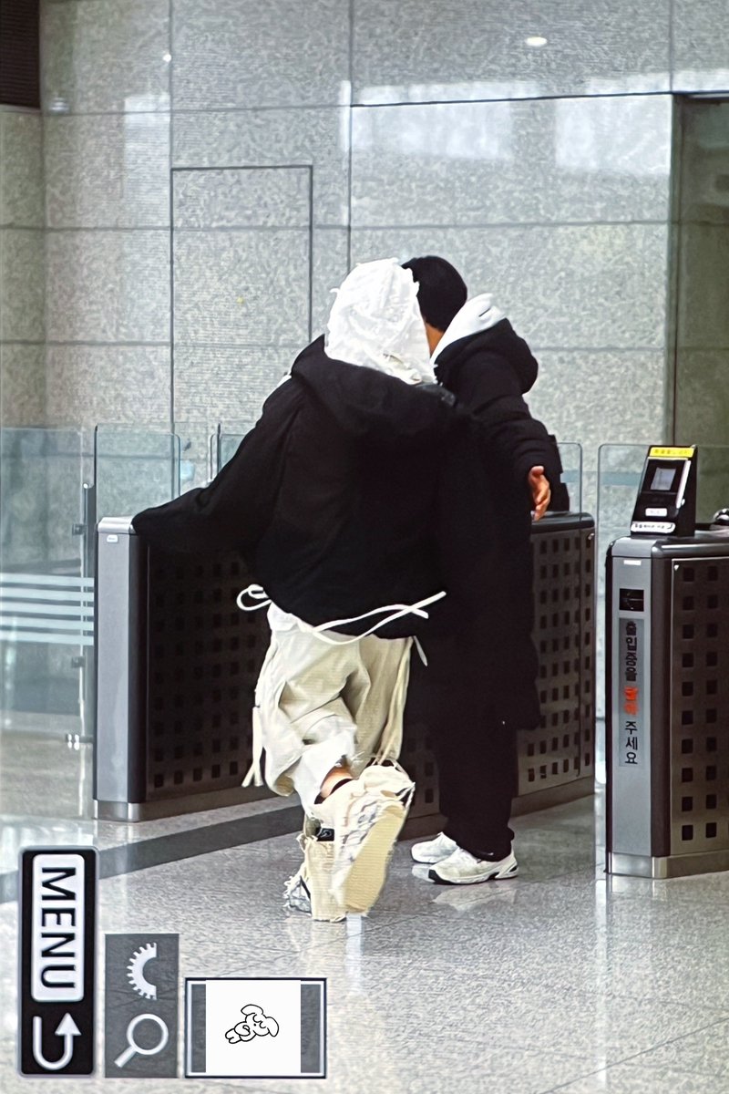 260204  웅규 퇴근함니다 💨
#윤규 #YUNGYU #Yvngyv
#에잇턴 #8TURN