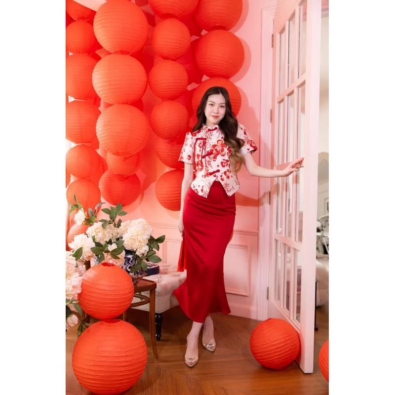 jamaboktor's tweet photo. สาวบิ๊กไซส์ต้องรุ่นนี้ มียัน XXL ผ้าดี ทรงสวย 🧧❤️

พิกัด https://t.co/ziQVob92N2

#ตรุษจีน #เสื้อตรุษจีน #ชุดกี่เพ้า #เสื้อคอจีน #เสื้อผ้าแฟชั่น #สาวอวบ https://t.co/flFH0mAqHx