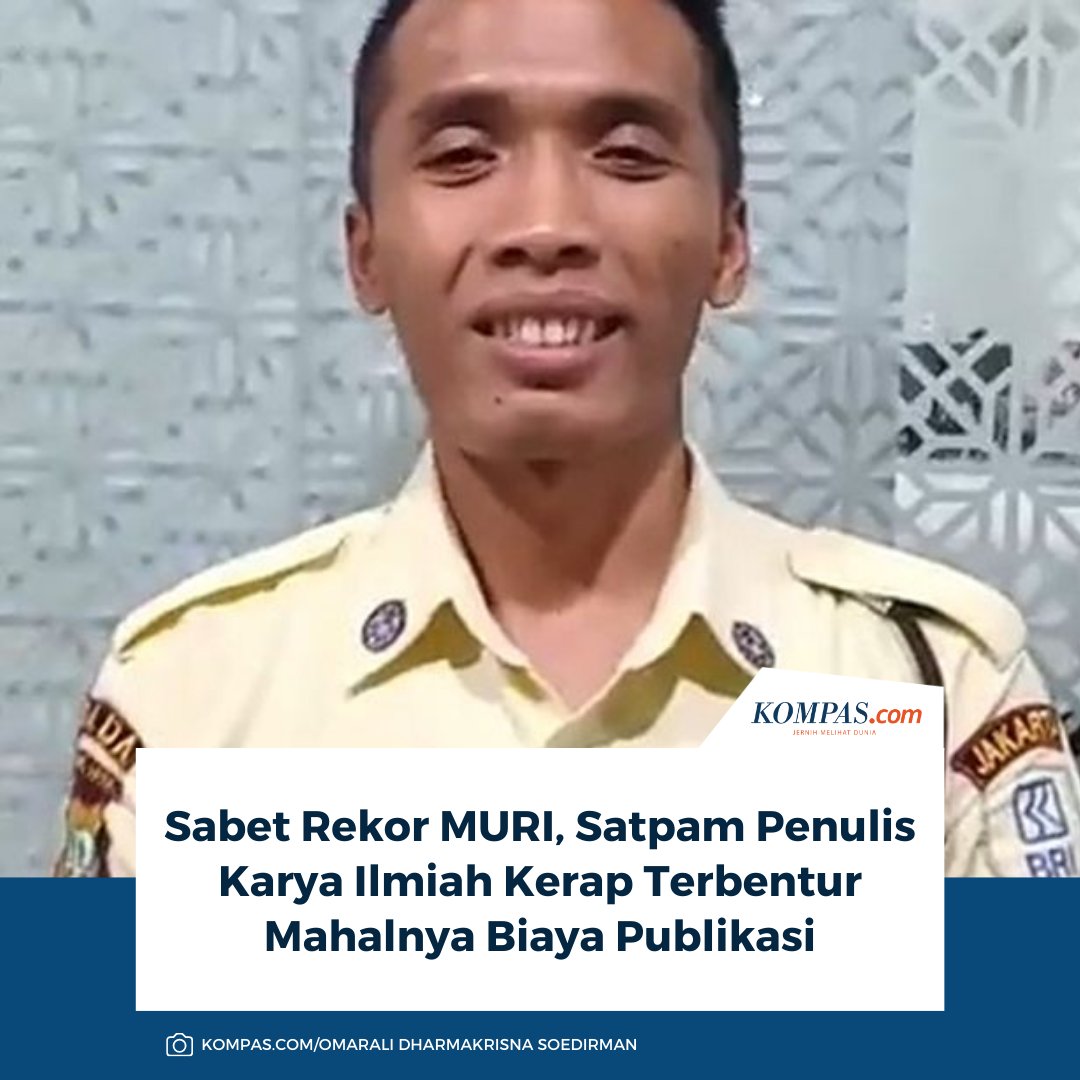 kompascom's tweet image. Bukan hal yang mudah untuk Khoirul Anam (28), peraih rekor Museum Rekor Dunia Indonesia (MURI) predikat satpam dengan karya ilmiah terbanyak, menerbitkan tulisannya. 

Baca di sini: megapolitan.kompas.com/read/2026/02/0…

~AA #MURI #Satpam #KaryaIlmiah