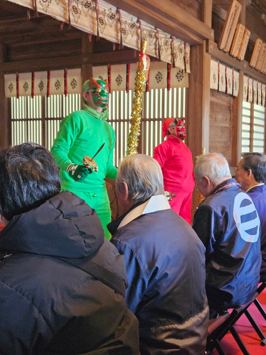 kkmiyagi's tweet photo. 昨日、弊社氏神様である川勾神社にて節分祭が執り行われ、今年も邪気(鬼)を払って福を呼び込み、一年の無病息災を願ってきました。氏神様と近隣地域の方々とのつながりを大切に、必要とされる企業になれるよう日々努力を積み重ねて参ります。
#節分祭 #氏神様 #川勾神社 #切削加工 #NC旋盤 #二宮町 https://t.co/PmqW2MPhVT