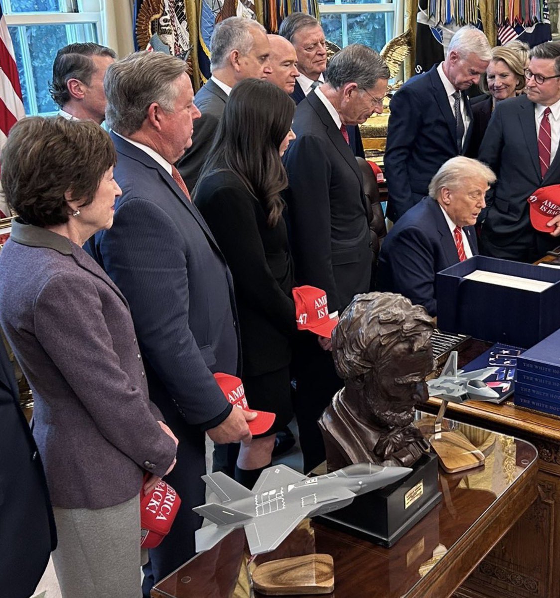 CalltoActivism's tweet photo. Susan Collins holding a MAGA hat in a state where Trump’s approval is 36% and already faces an uphill race. 

Enjoy your early retirement. https://t.co/o9B5yj2YTC