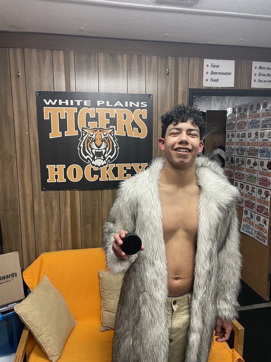 Dubset Puck tweet media
