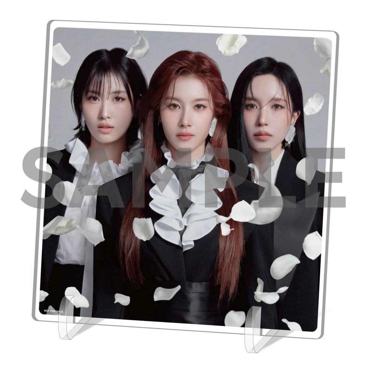MISAMO】 2/4発売 JAPAN 1st ALBUM『PLAY』 いよいよ本日発売