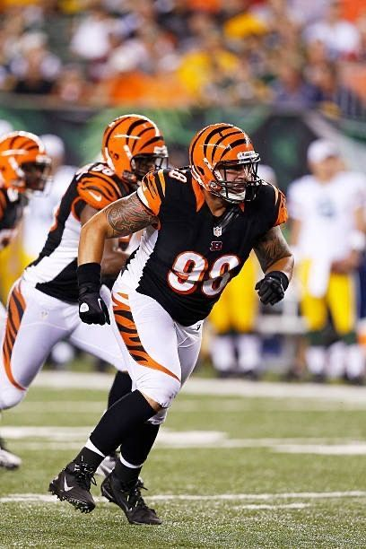 NFL Badgers tweet media