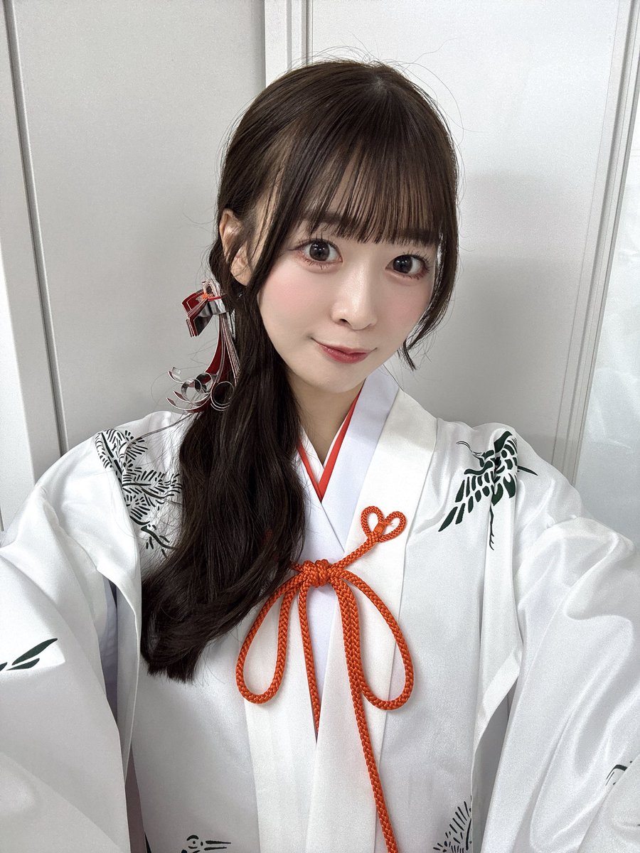 新野 楓果 tweet media