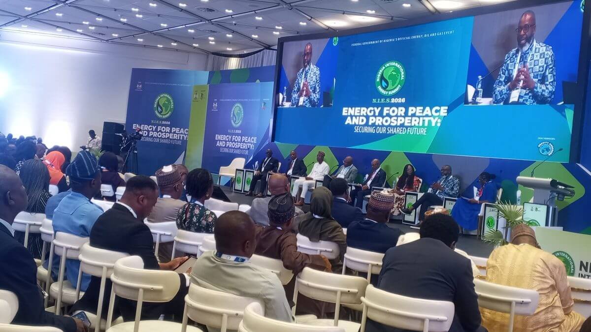 Nigeria’s Indigenous Companies Account for Over 50% of Oil Production

The Chairman IPPG and Chief Executive Officer of Aradel Holdings, Mr. Adegbite Falade, has disclosed that..
oilfieldafricareview.com/nigerias-indig…

<a href="/IPPGNigeria/">IPPG</a> <a href="/nnpclimited/">NNPC Limited</a> <a href="/PETAN_official/">Petroleum Technology Association of Nigeria -PETAN</a>
