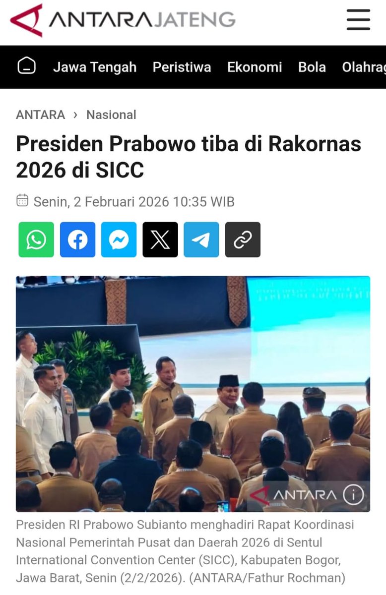 Agismaulan's tweet photo. Fokus terhadap prioritas dan percepatan tugas adalah cara kita mendaki tangga kemajuan. Ini tidak sekadar retorika, melainkan tindakan nyata ke arah bangsa yang lebih baik.   
Pastikan Transformasi Negeri https://t.co/wVQf2922QP