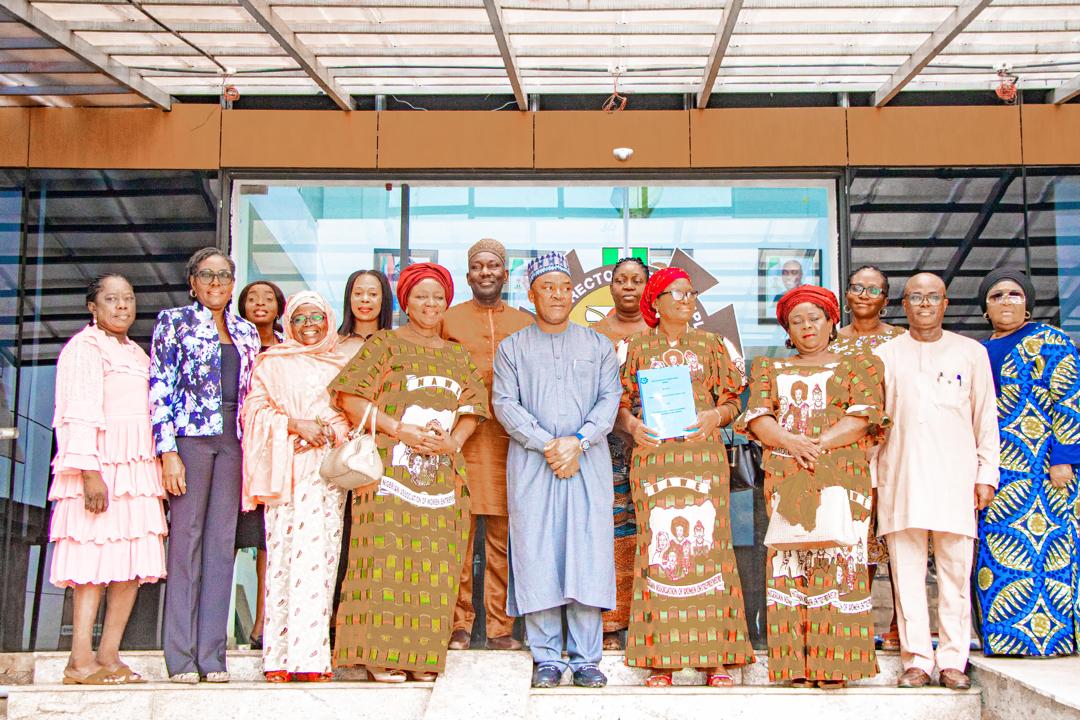 NDENigeria's tweet photo. NDE & NAWE partner to empower women! 🤝 MoU signed to boost skills acquisition, training & mentorship for women-led enterprises. 2-year collaboration to drive economic development & job creation 🇳🇬 #NDE #NAWE #WomenEmpowerment https://t.co/3S4D8hjONL