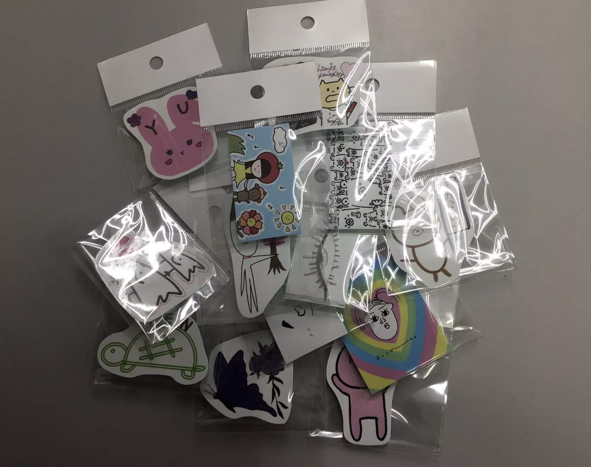 櫻坂46 メンバーイラストステッカー入荷です！！