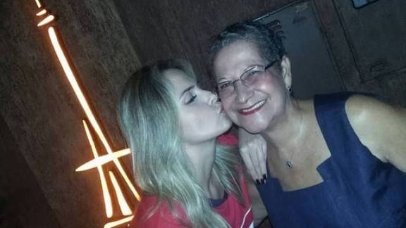 jusisrodjx's tweet image. meu coração bem aqui. ❤️