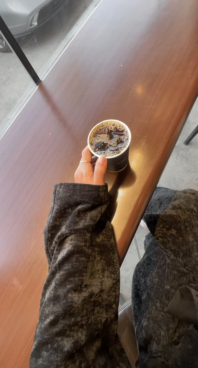 إذا أكرمك الله بنعمة الرضا فاعلم أنه سلمك سر السعادة ..✨🍃

 #صباح_الخير_والسعاده_للجميع
 #همسه_صباحيه
 #النفسيه_محتاجه_قهوه𓅄