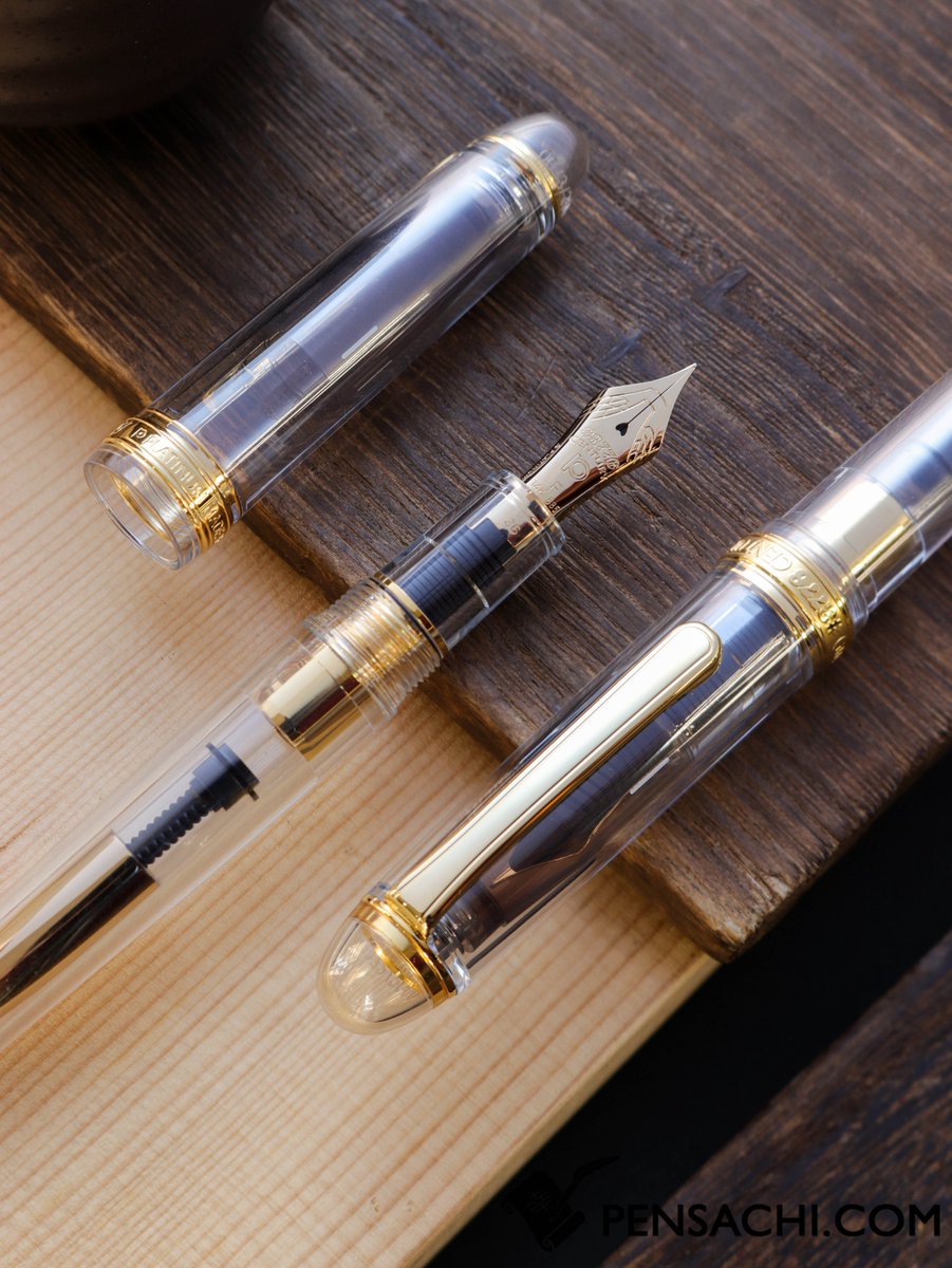 pen_sachi's tweet photo. Items in frame:⁠ 
🔺PLATINUM Limited Edition #3776 Century Ver 2.0 - Demonstrator⁠ 
Nib: 14k Gold⁠ ⁠
 #pensachi #fountainpen #fountainpenaddict #fountainpennetwork #fountainpencommunity #fpn #writing #penmanship #platinumfountainpen #stationery #calligraphy #journaling #art https://t.co/xaWGcWONs1