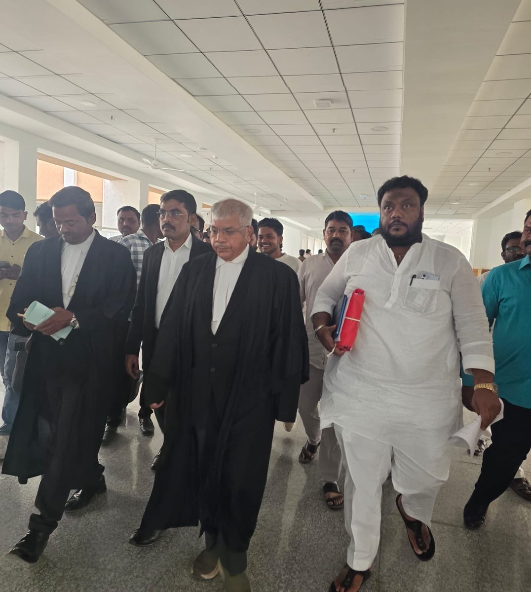 Prakash Ambedkar tweet media