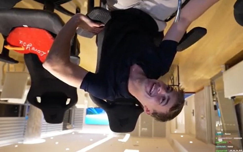 feliz cumpleaños a my shayla al revés 🤍