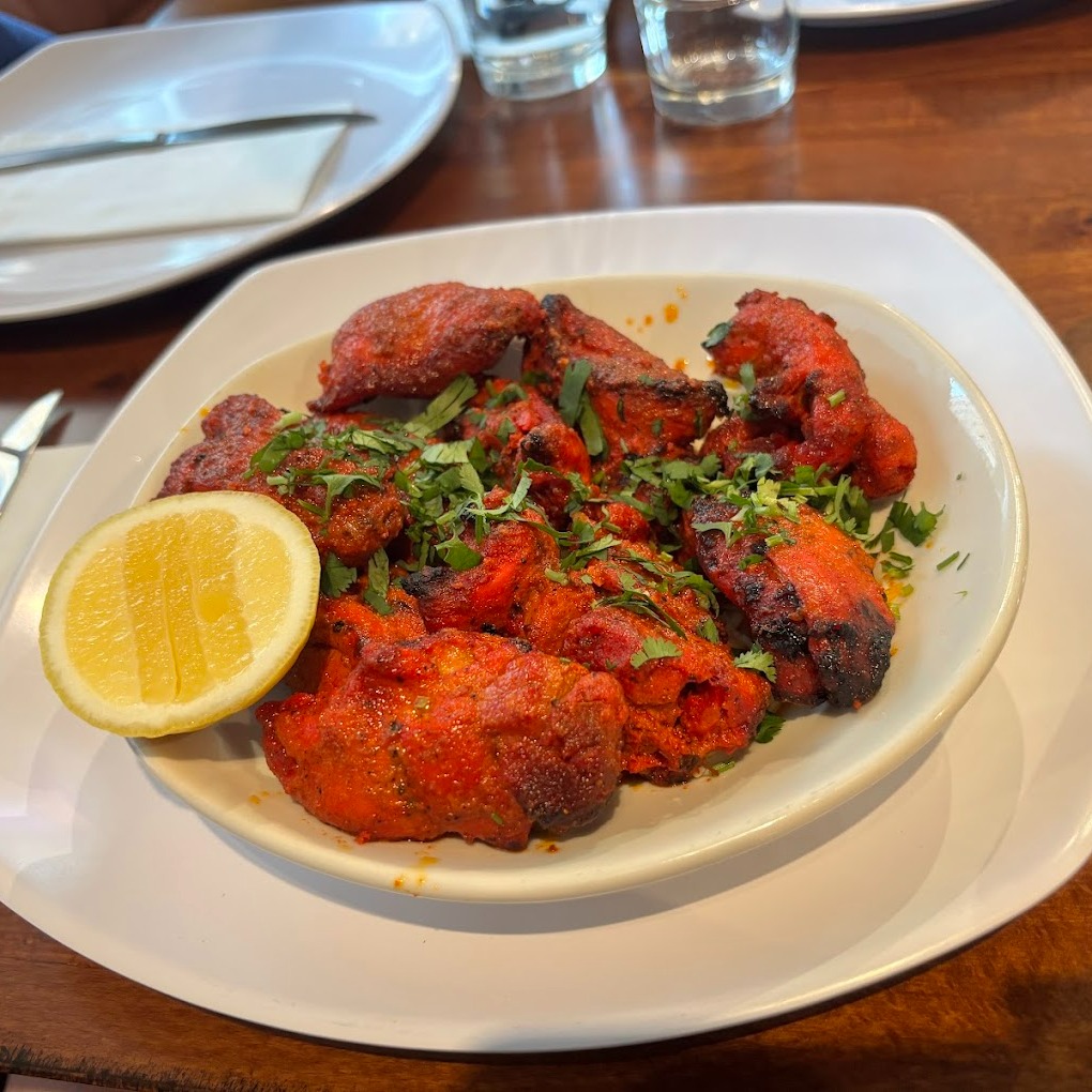 IndianDhabaUga's tweet image. Spice, flavor, and service you’ll love 🌶️🍛
Come taste the difference at The Great Indian Dhaba.

📍 Plot 3, Wampewo Avenue, Kololo, Kampala
📞 Call/WhatsApp: 0751903647 | 0765946392
#FoodieVibes #KampalaRestaurants #AuthenticCuisine #KololoHangout #GoodFoodMood